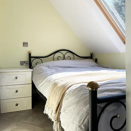 Forest Studio Apartment Gated Parking On 2 Acres Garden Chislehurst Exterior photo