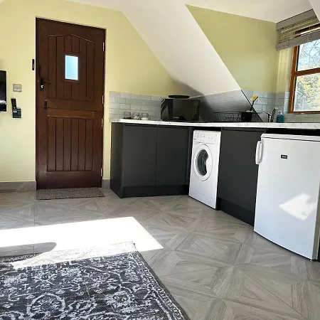 Forest Studio Apartment Gated Parking On 2 Acres Garden Chislehurst Exterior photo